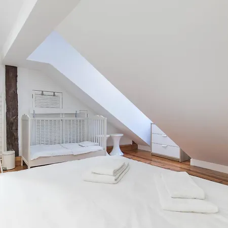 Santa Catarina's Place * Lisbon